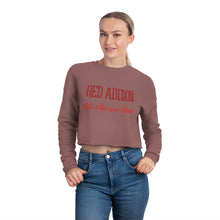 Cargar imagen en el visor de la galería, Women&#39;s Cropped Sweatshirt
